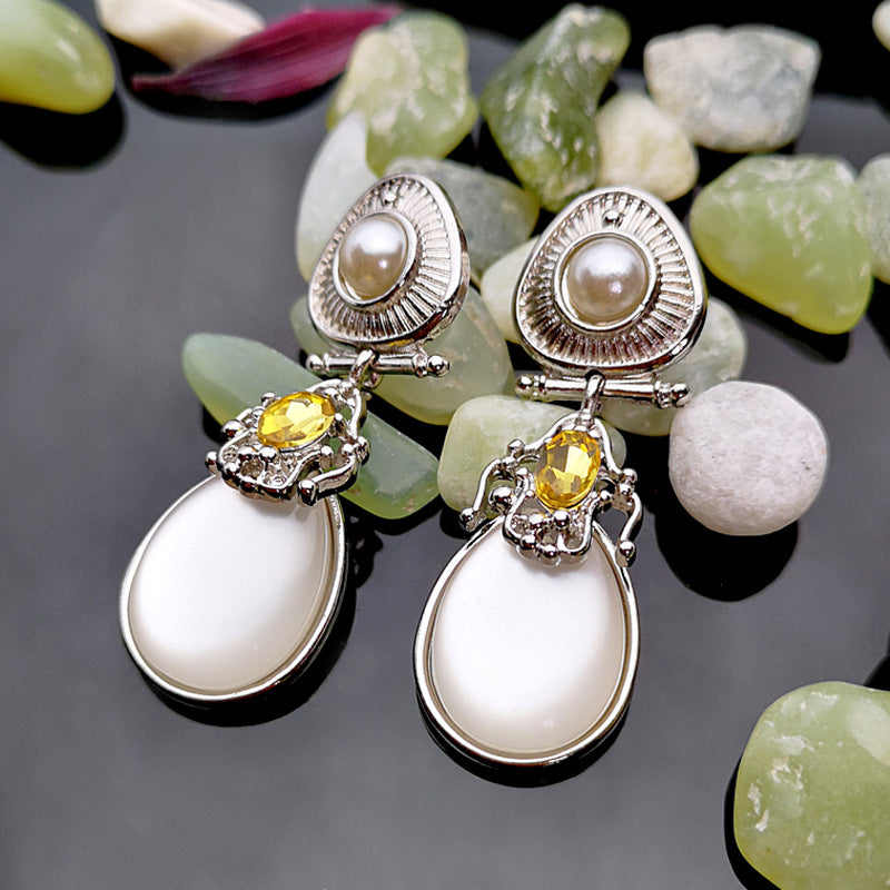 Fashion Exaggerated Moonstone Pearl Earrings