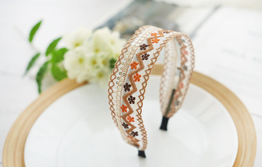 Embroidered lace headband