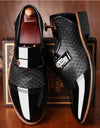 New embossed men's leather shoes