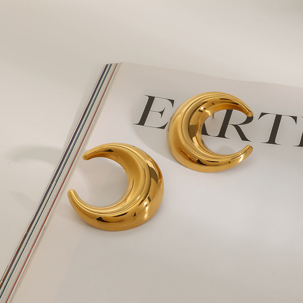 Stainless Steel Gold Earrings Titanium Steel Moon Studs